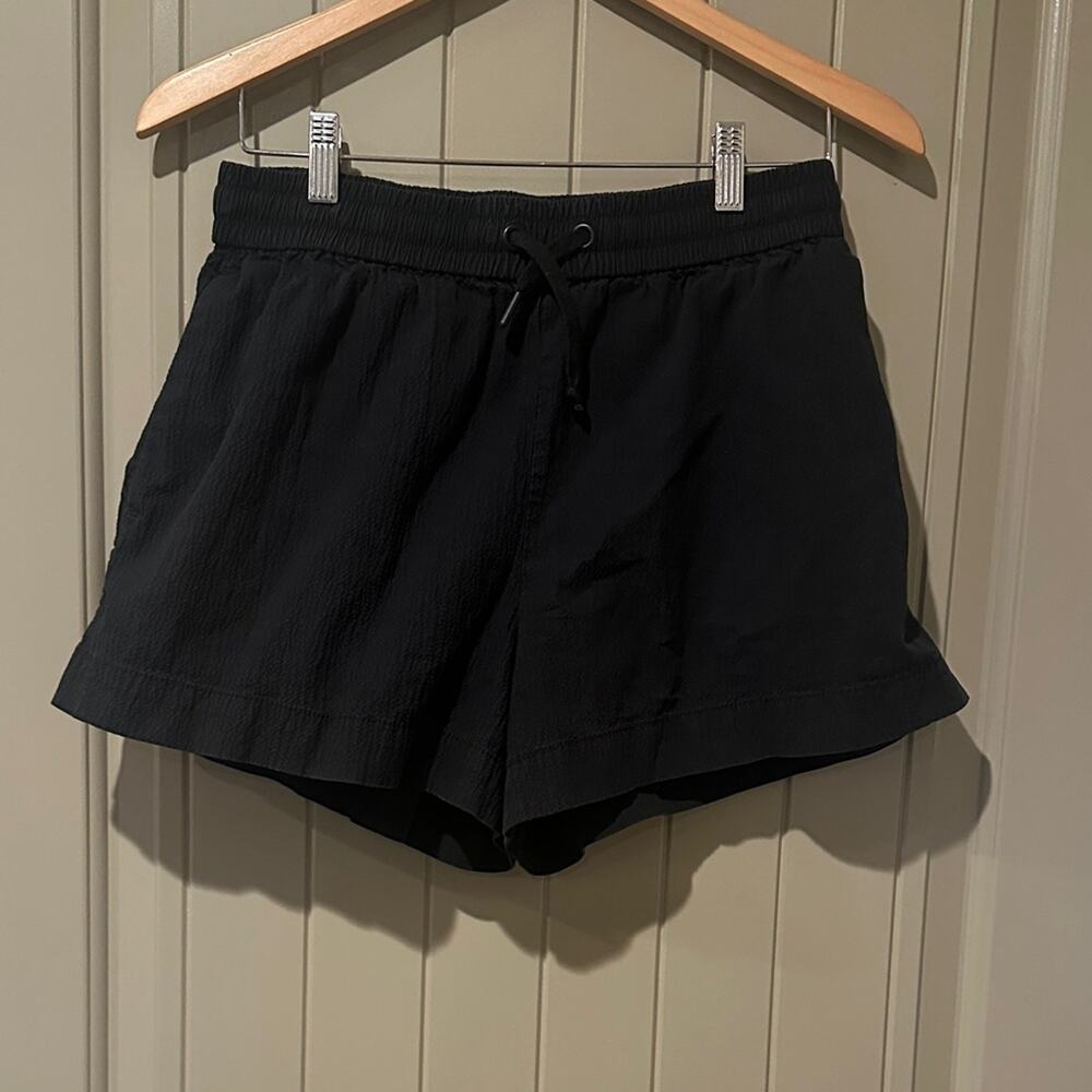 EVERLANE Pull-On Shorts M